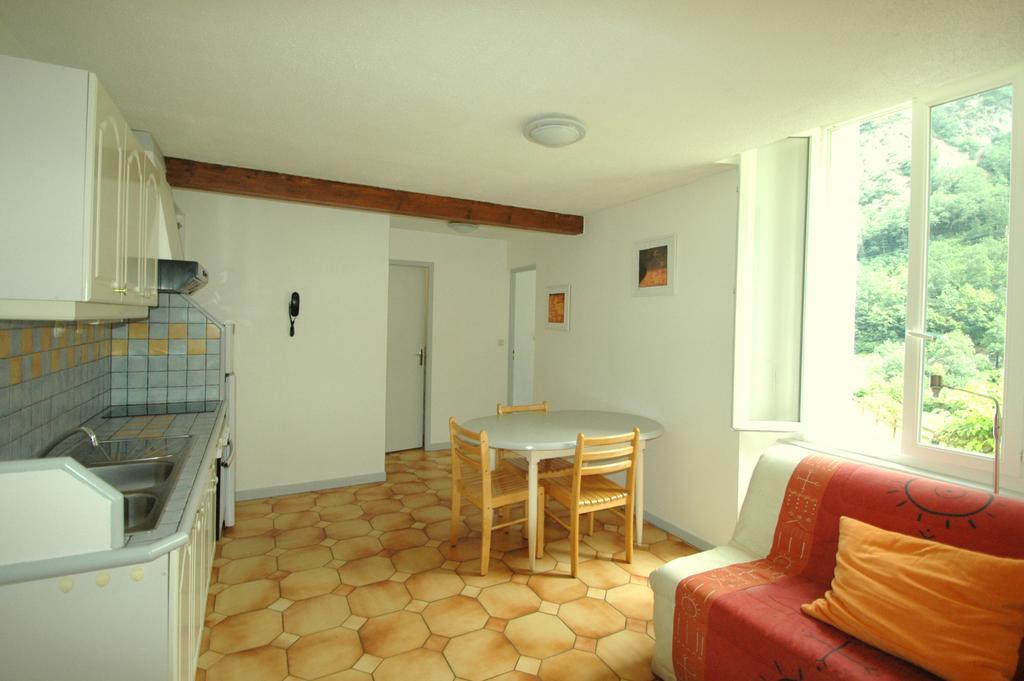 Appart Le Chili- Quartier Thermal- Lit Fait Luz-Saint-Sauveur Luaran gambar