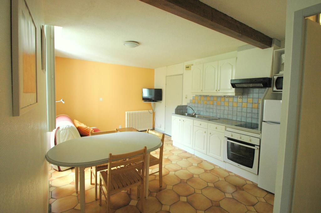 Appart Le Chili- Quartier Thermal- Lit Fait Luz-Saint-Sauveur Luaran gambar